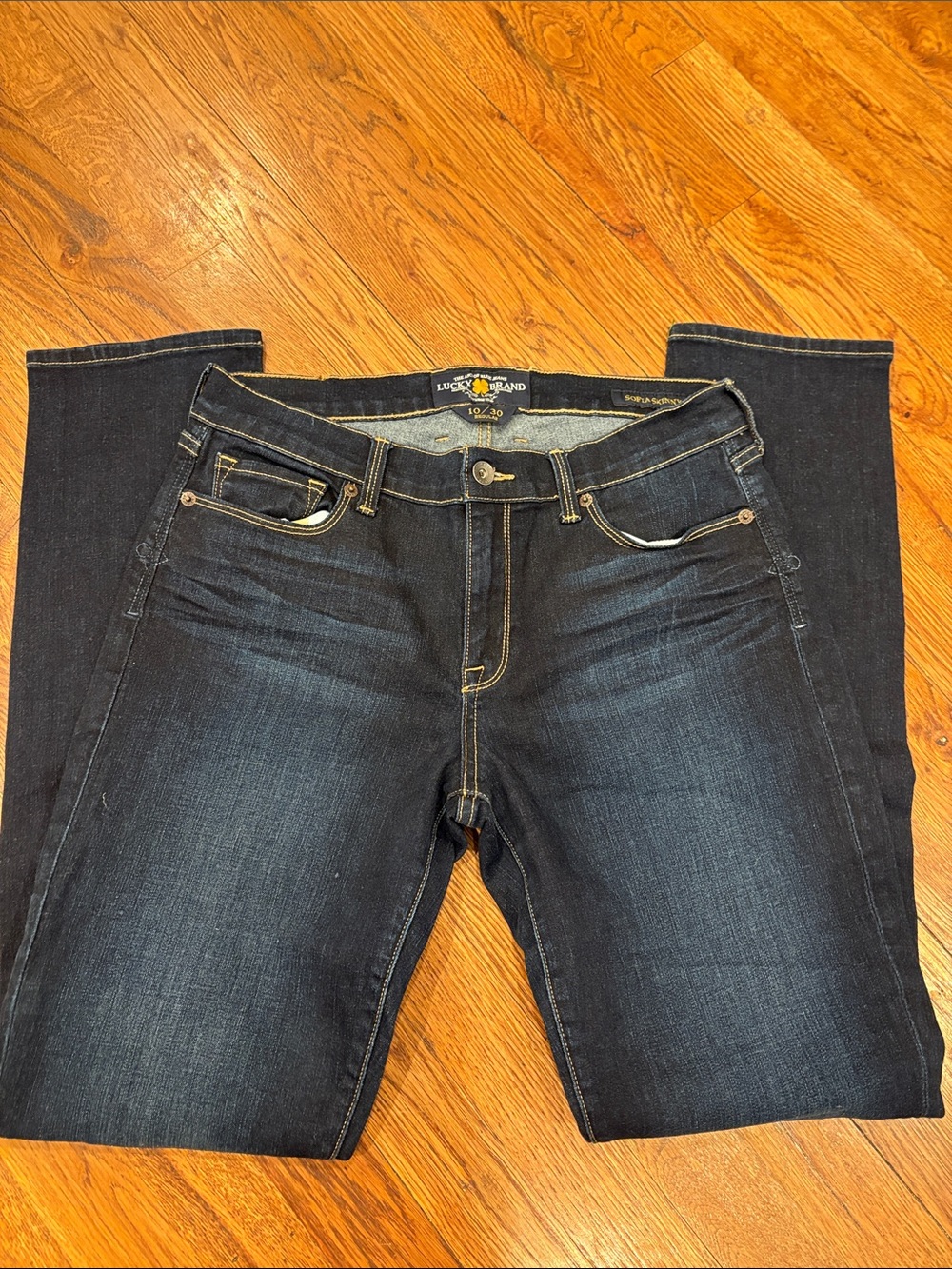 Lucky Dark Blue Straight Leg Jeans. Size 10/30
